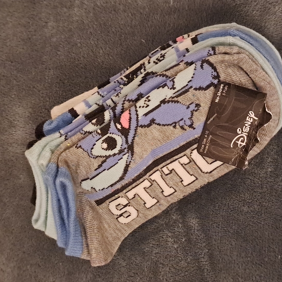 Disney Accessories - Disney Lilo and Stitch No Show Socks 5 Pairs Ladies Sz 4-10